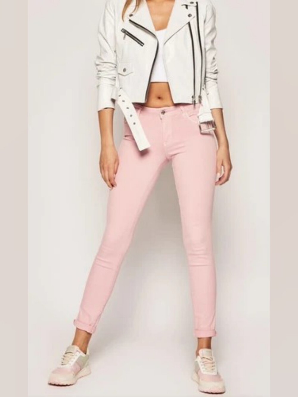 GUESS Los Angeles "Brittney" Skinny Jeans - Pastel Pink Denim